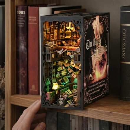 Book Nook - Maison de la Magie