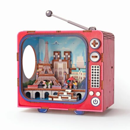 Maquette 3D bois TV Paris à monter et illuminer